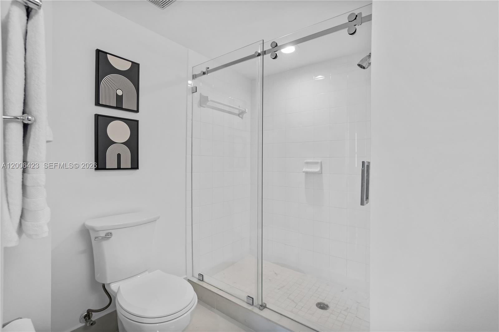 1155 Brickell Bay Dr #2003 Miami, FL 33131