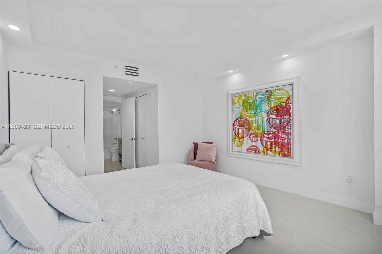 1155 Brickell Bay Dr #2003 Miami, FL 33131