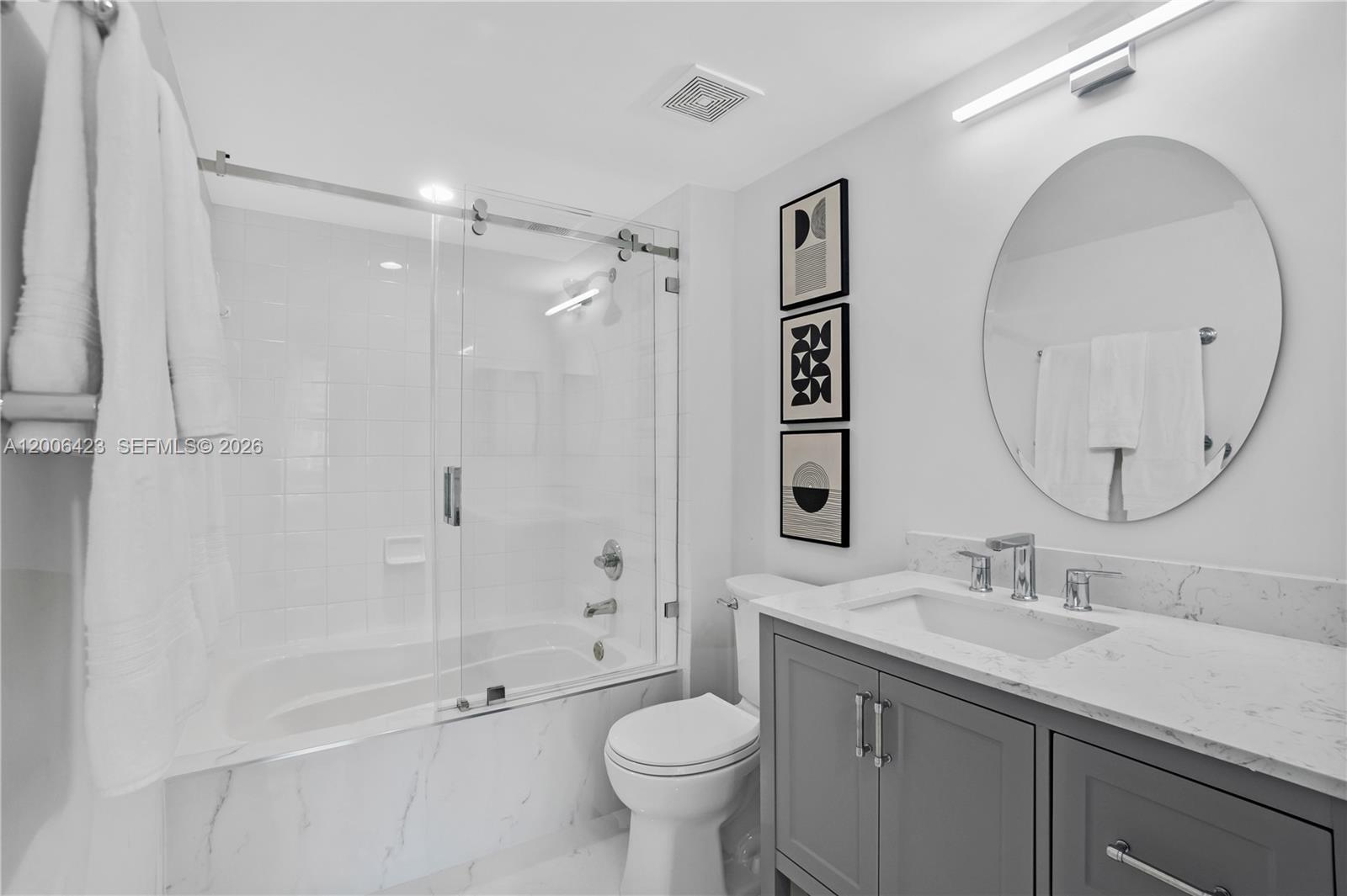 1155 Brickell Bay Dr #2003 Miami, FL 33131