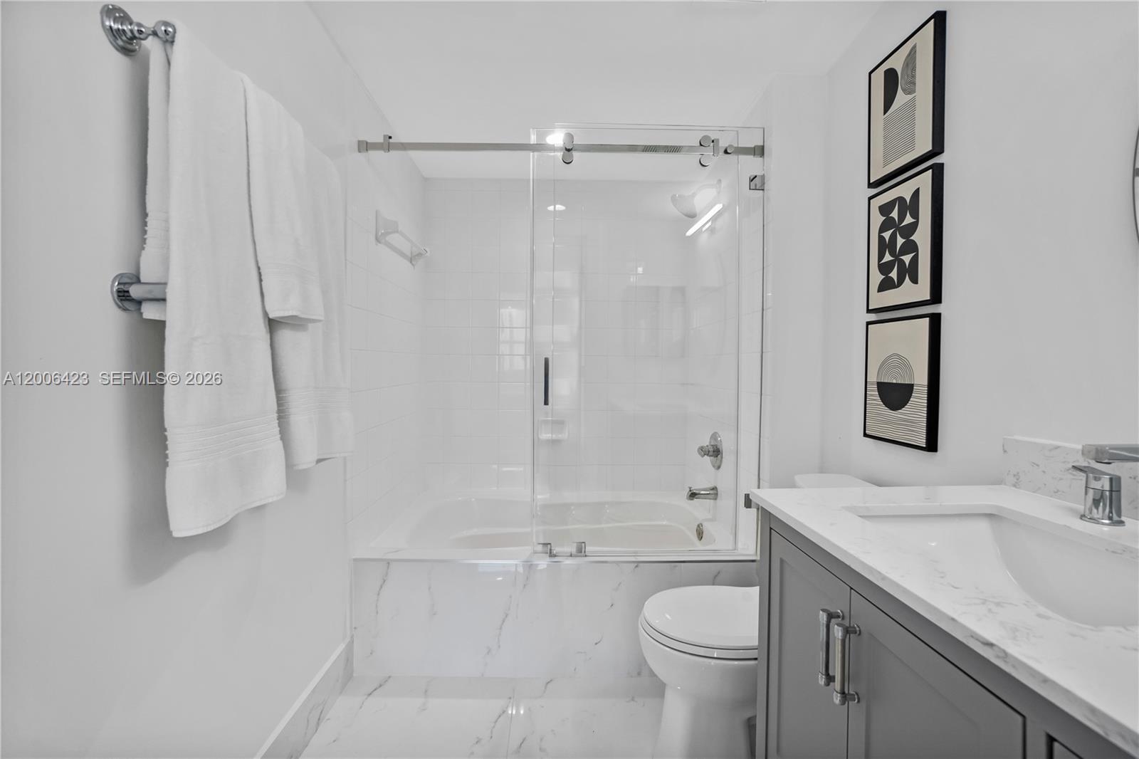 1155 Brickell Bay Dr #2003 Miami, FL 33131