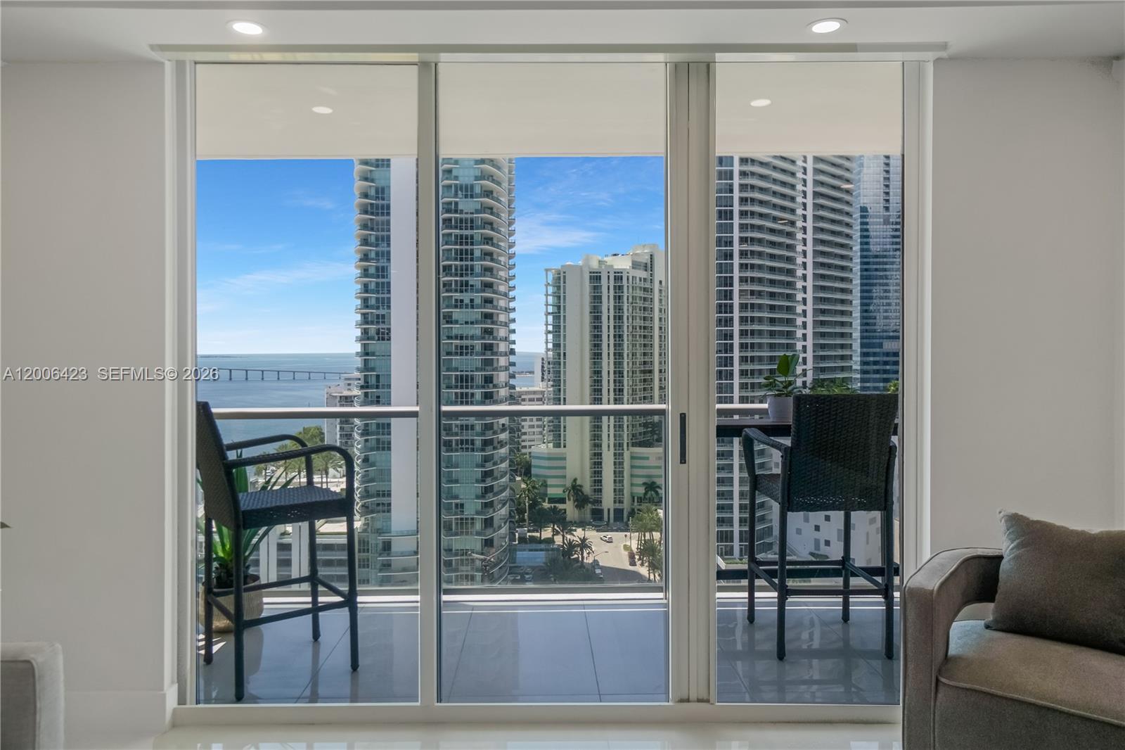 1155 Brickell Bay Dr #2003 Miami, FL 33131