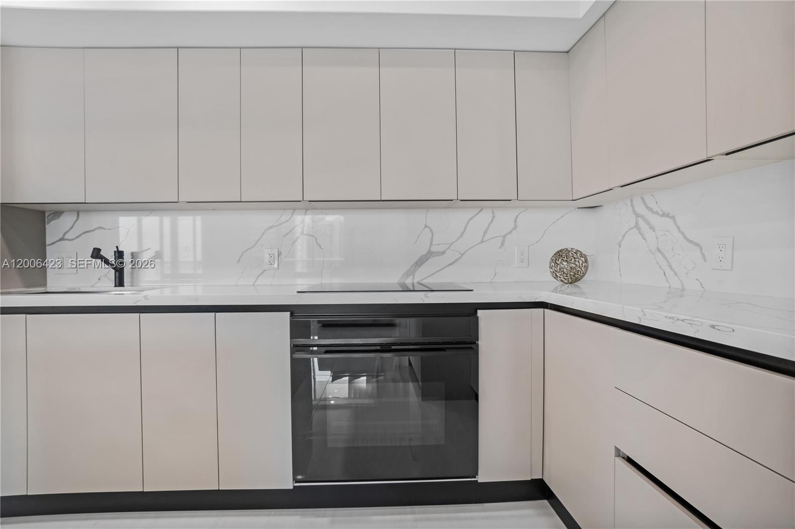 1155 Brickell Bay Dr #2003 Miami, FL 33131