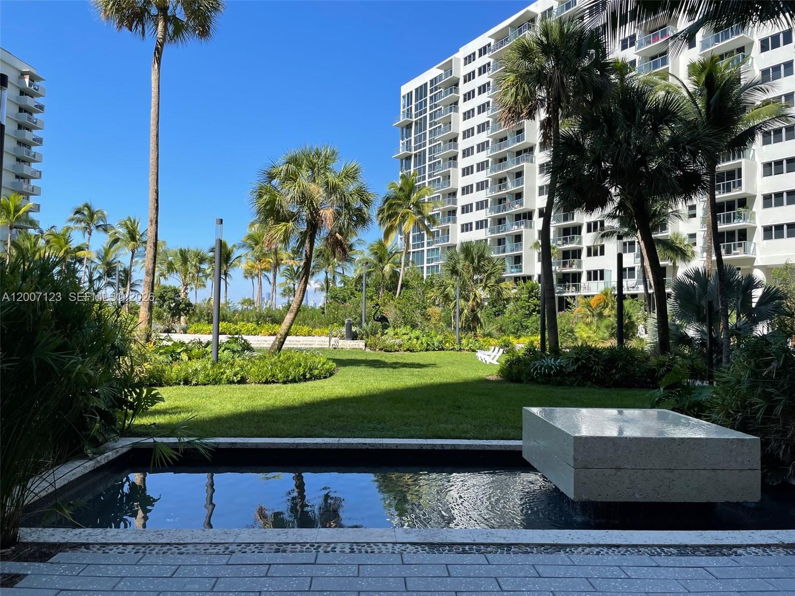 image Flamingo South Beach31
