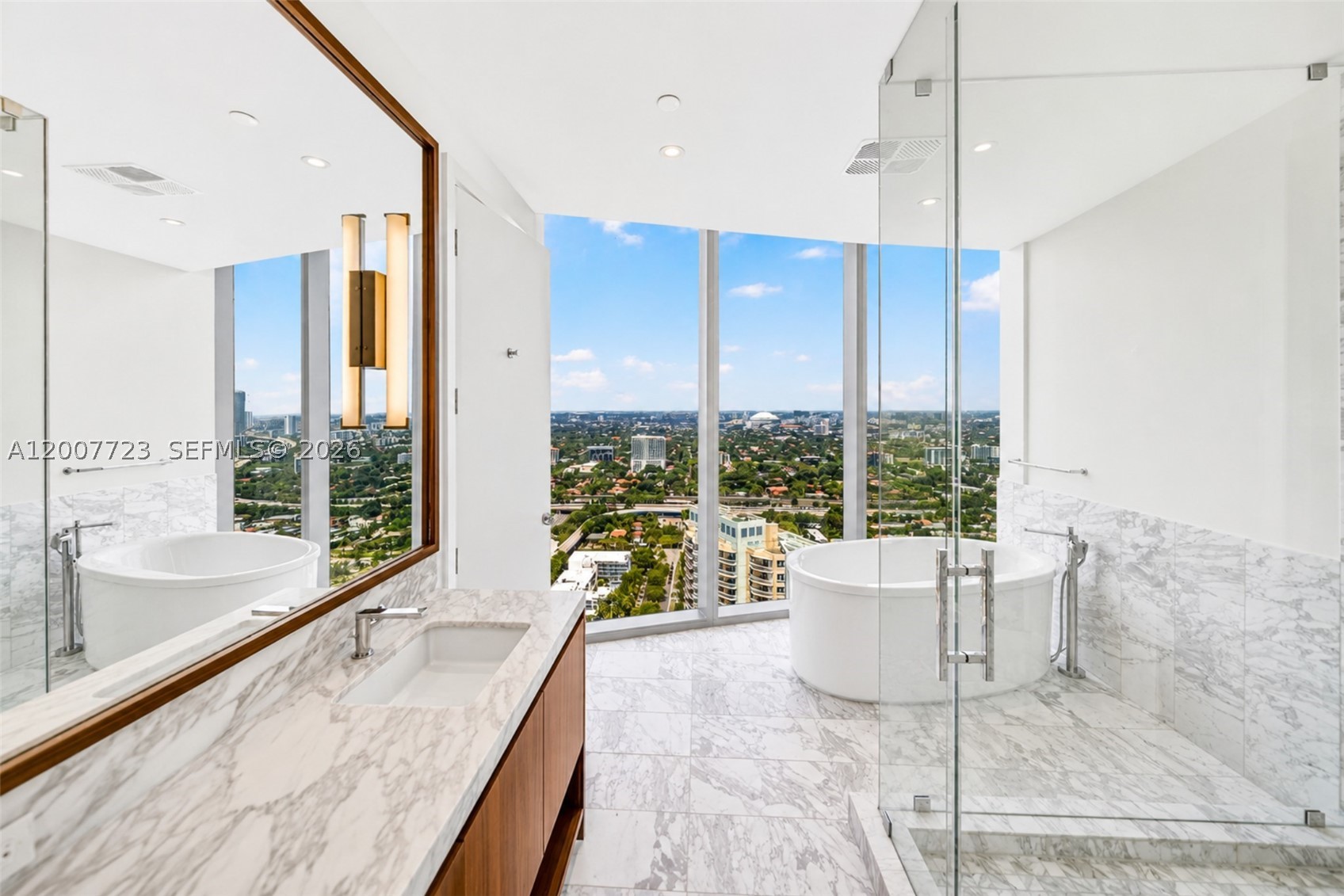 image Una Residences11