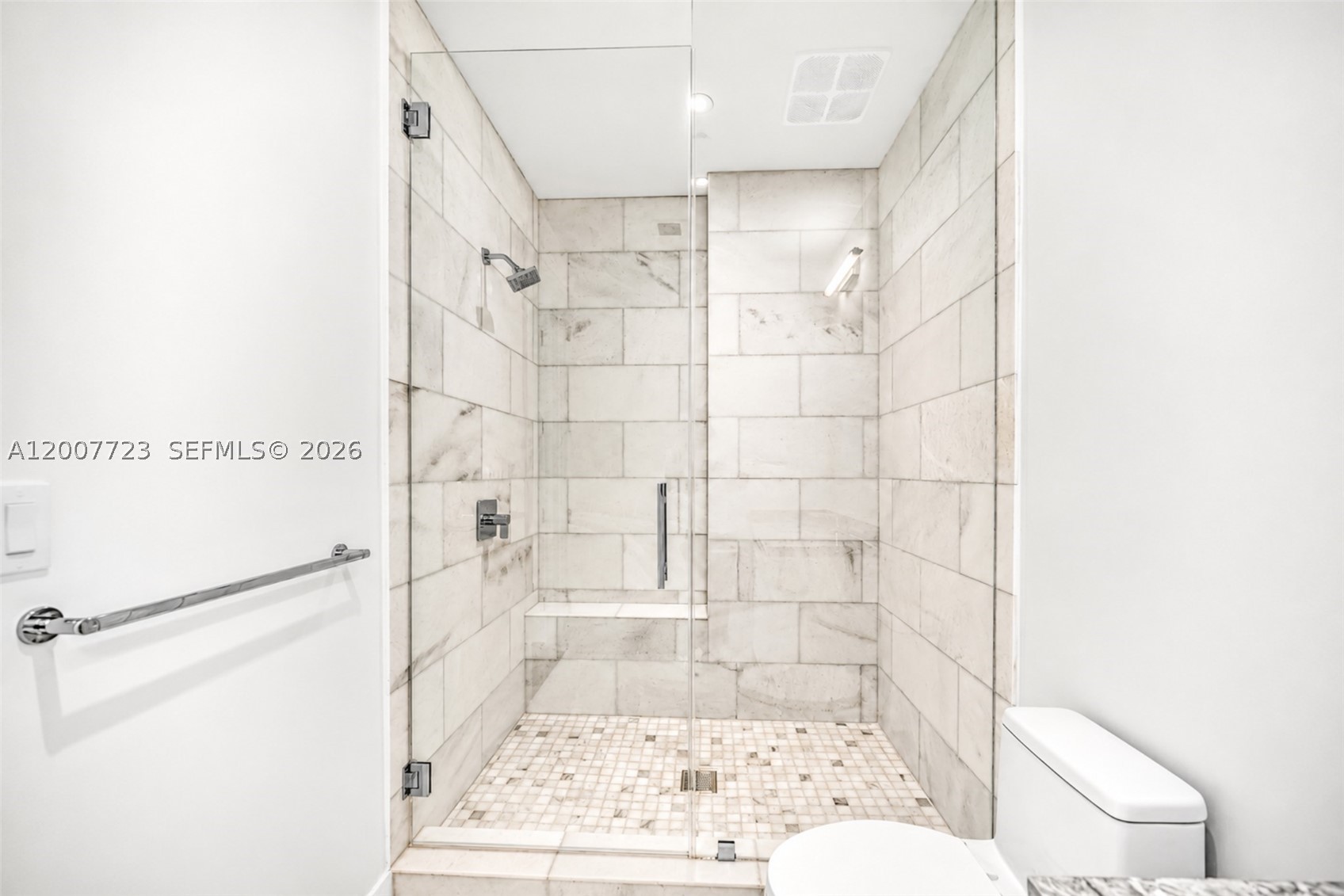 image Una Residences14