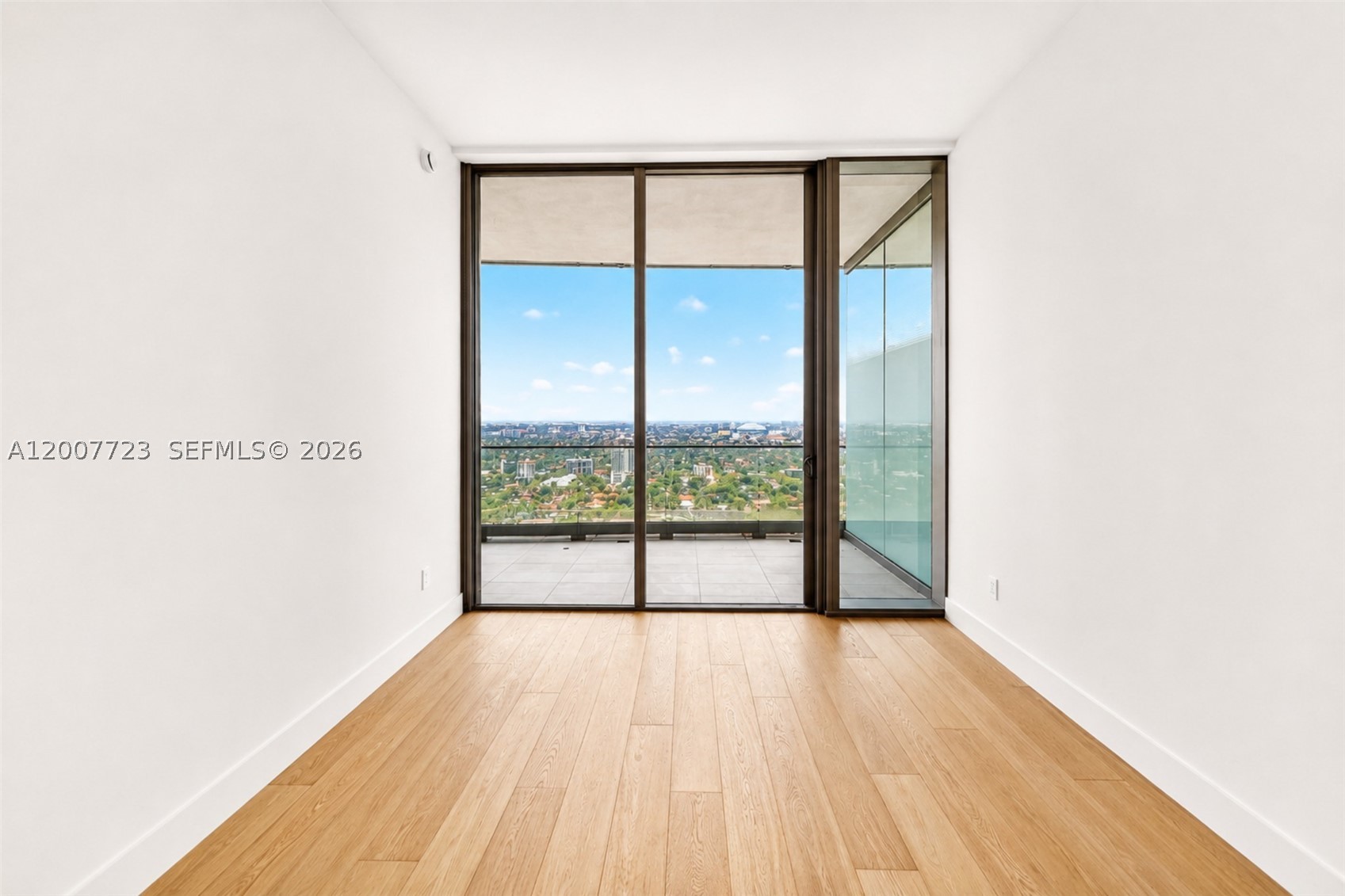 image Una Residences19