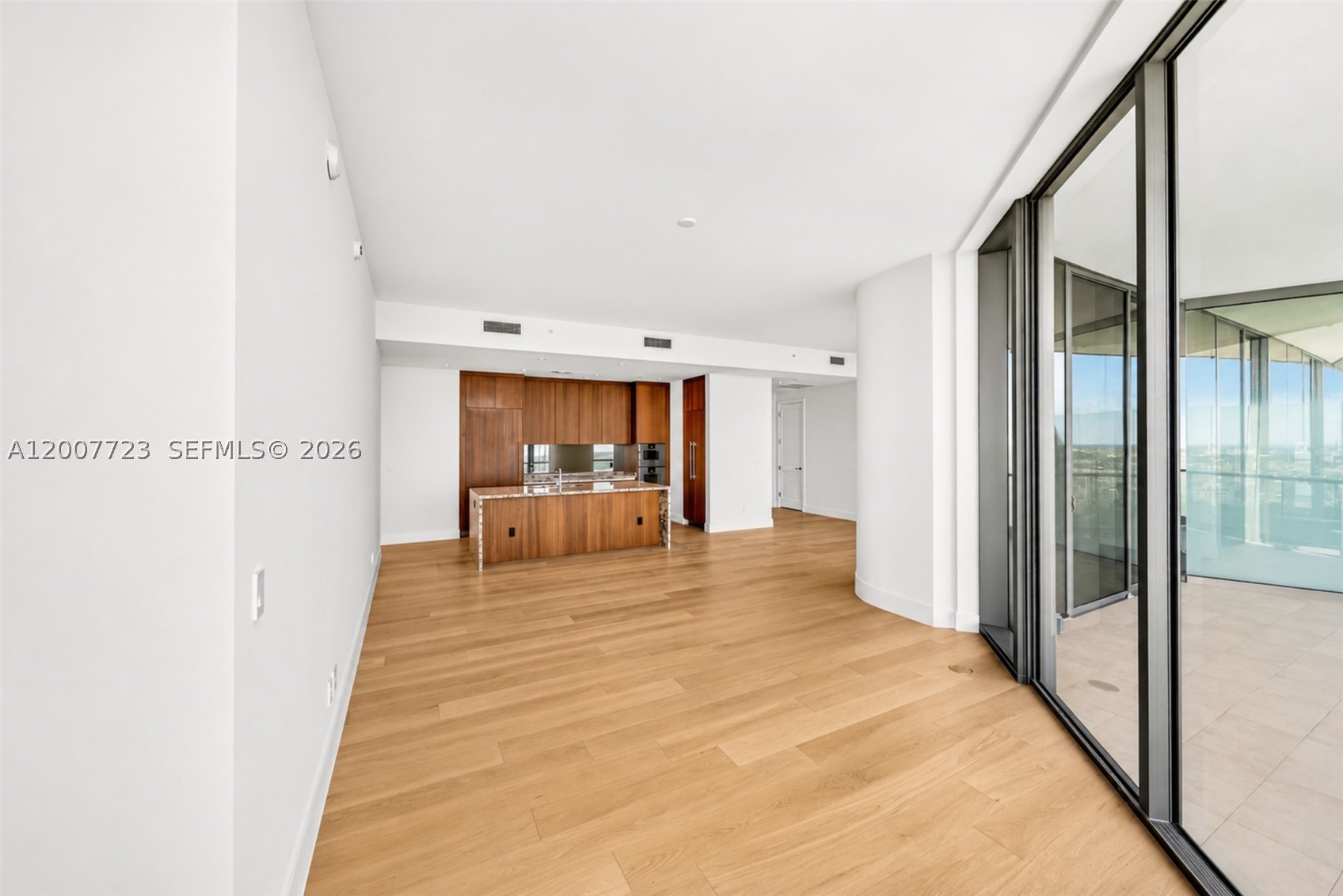 image Una Residences21