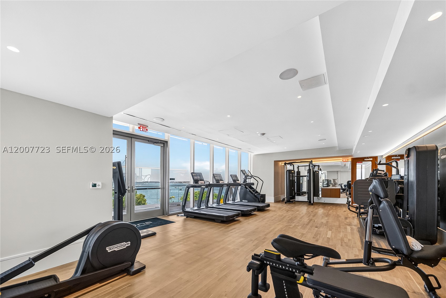 image Una Residences25