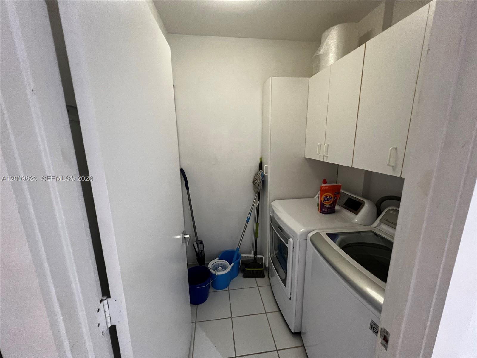 18671 Collins Ave #402 Sunny Isles Beach, FL 33160