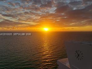 6899 Collins Ave #2208 Miami Beach, FL 33141