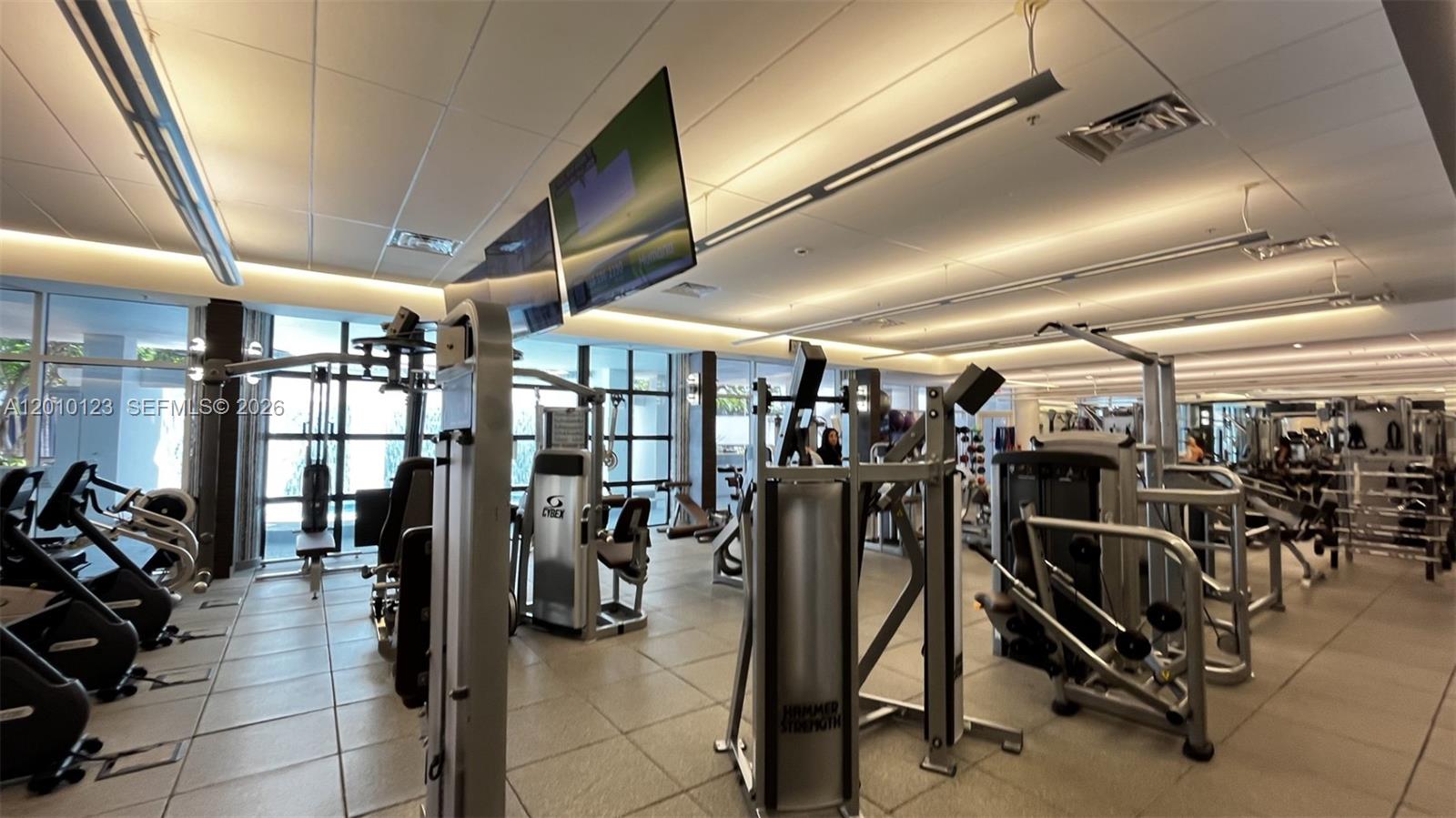 21150 Point Pl #1202 Aventura, FL 33180