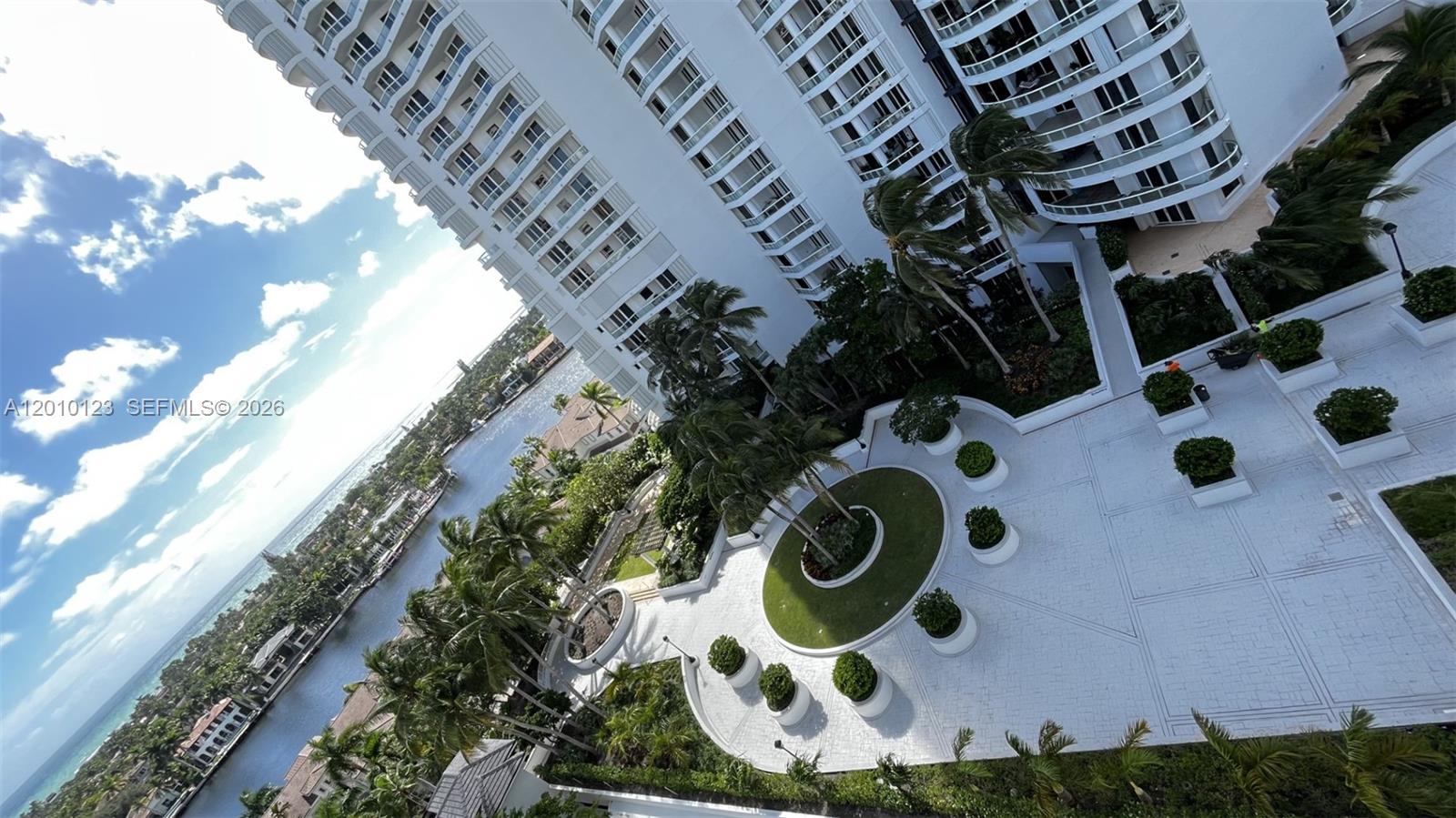 21150 Point Pl #1202 Aventura, FL 33180