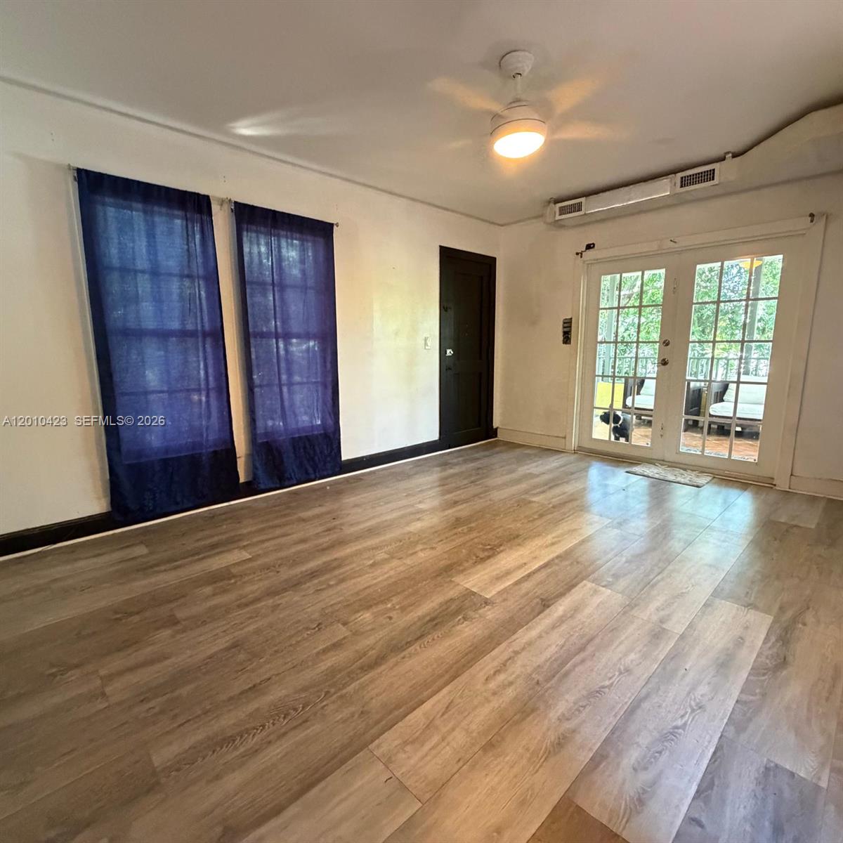 650 NE 76th St Miami, FL 33138