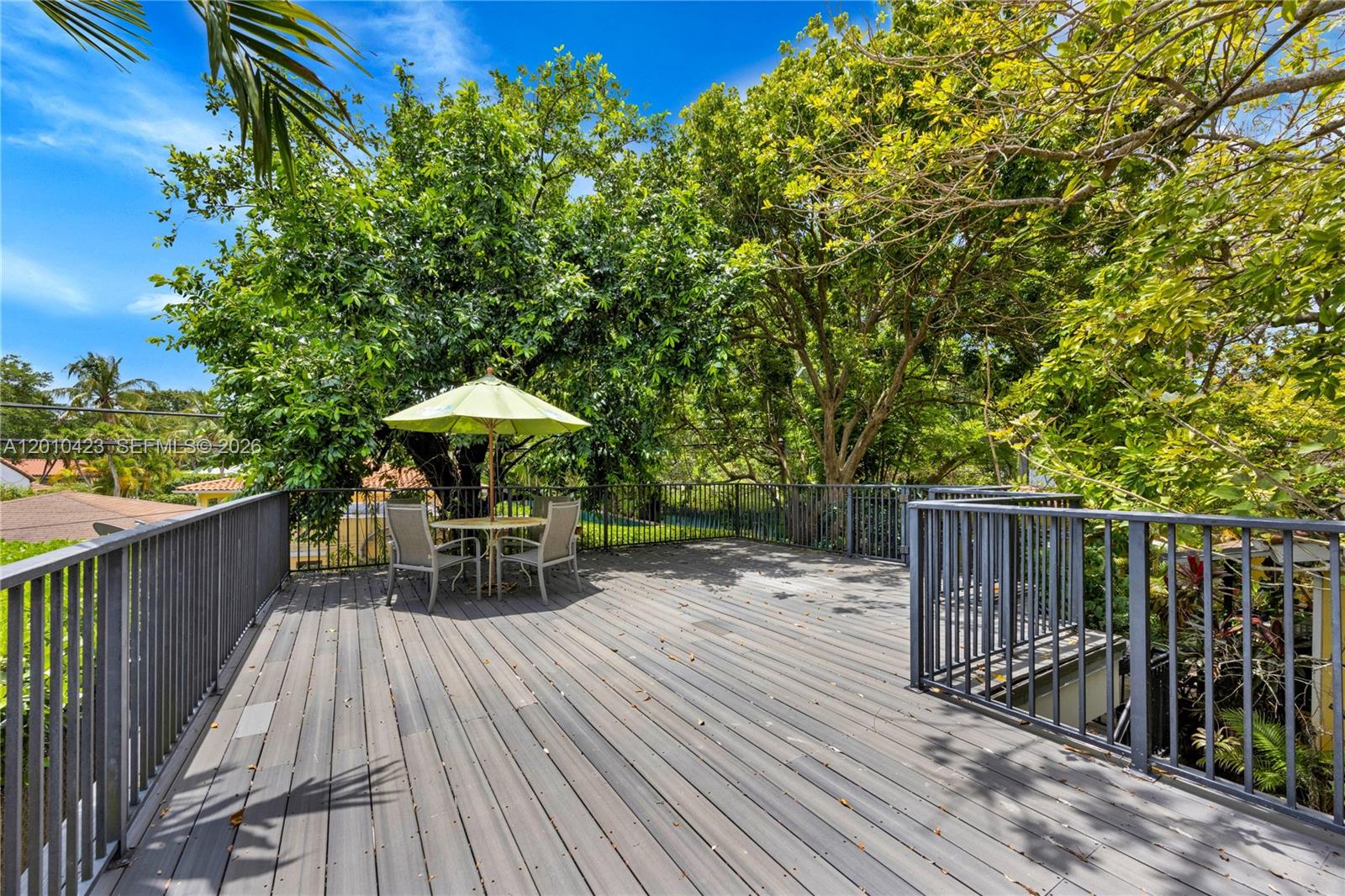 650 NE 76th St Miami, FL 33138