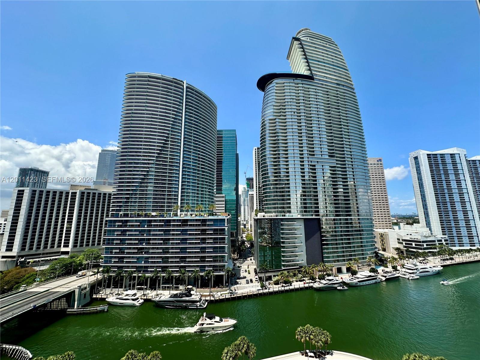 475 Brickell Ave #1614