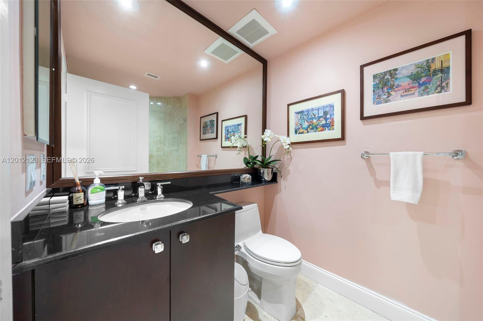 791 Crandon Blvd #404 Key Biscayne, FL 33149