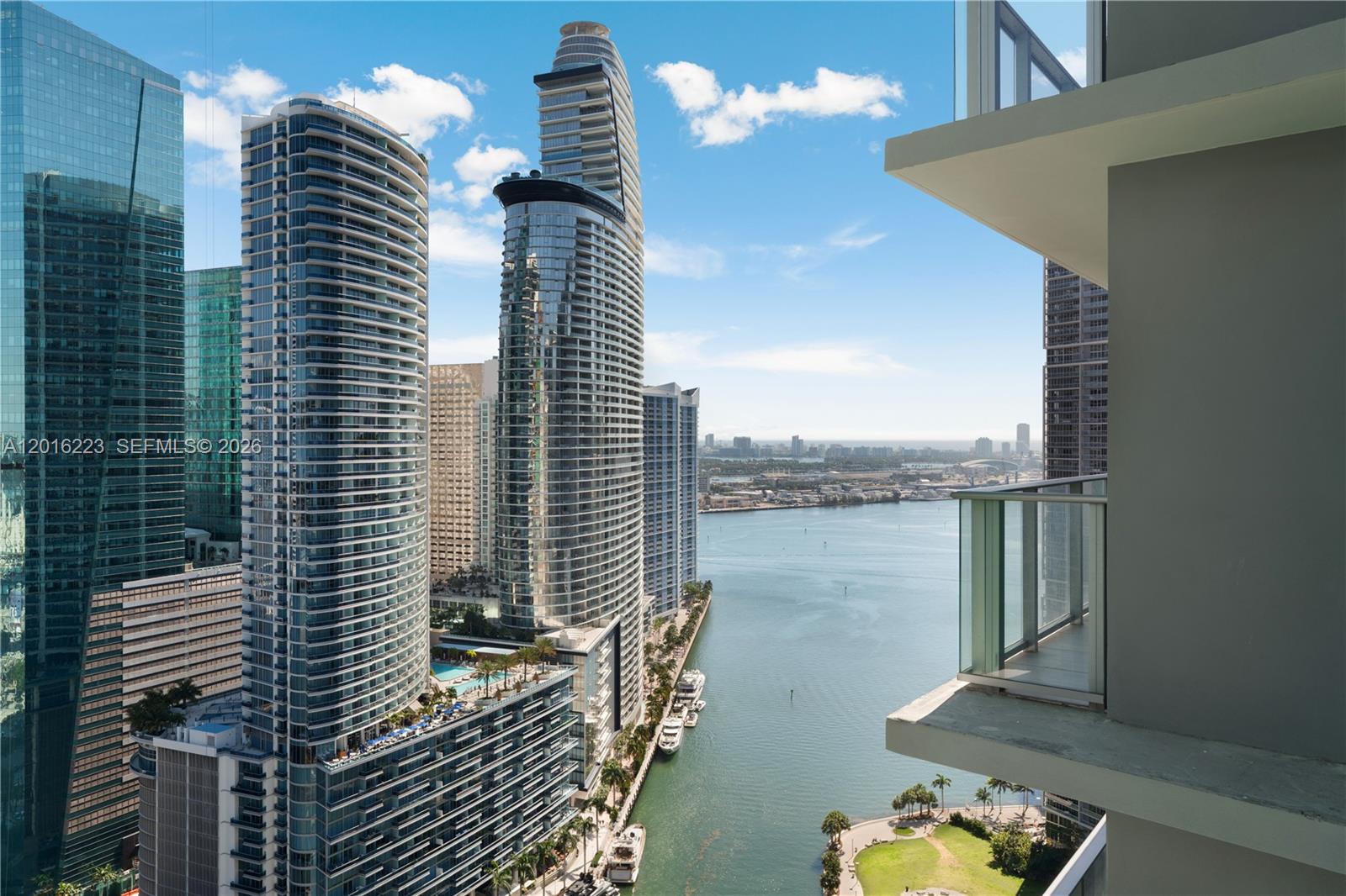 image Viceroy Brickell Residences0