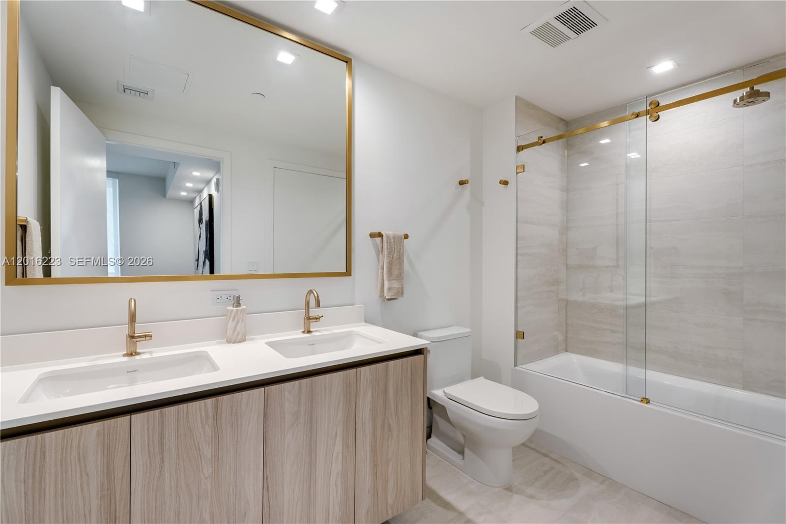 image Viceroy Brickell Residences7