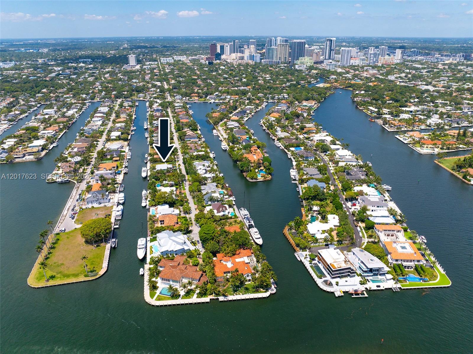 1776 SE 9th St Fort Lauderdale, FL 33316