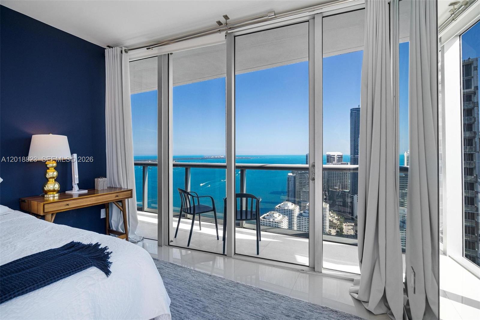 495 Brickell Ave #4911 Miami, FL 33131