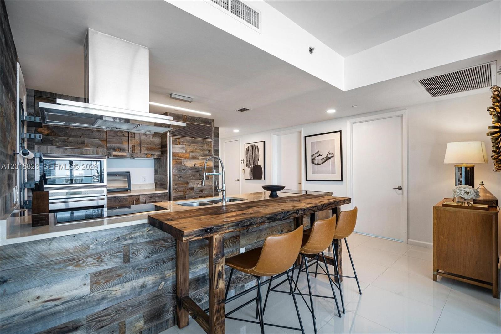 495 Brickell Ave #4911 Miami, FL 33131