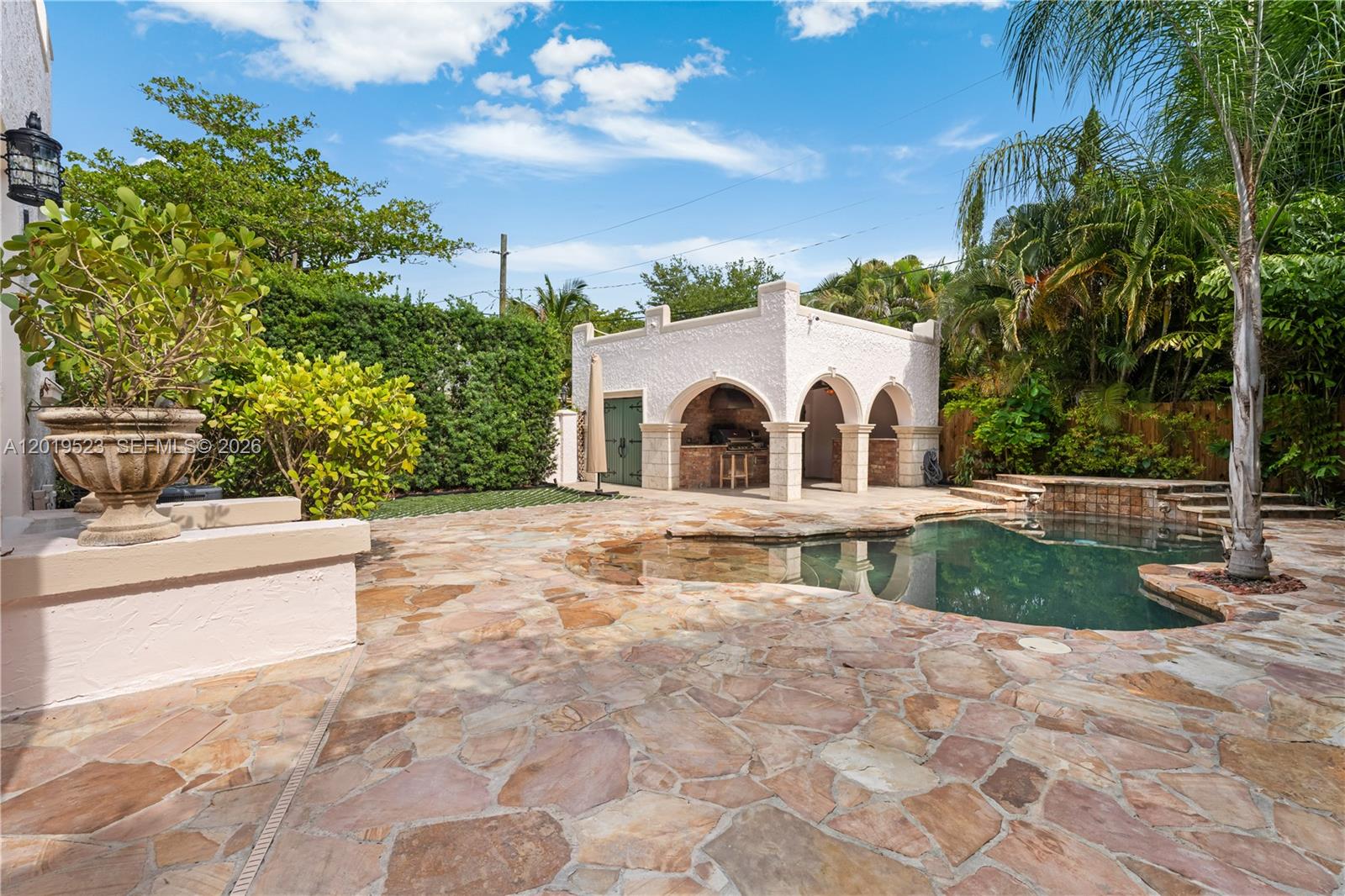 31 NE 46th St Miami, FL 33137