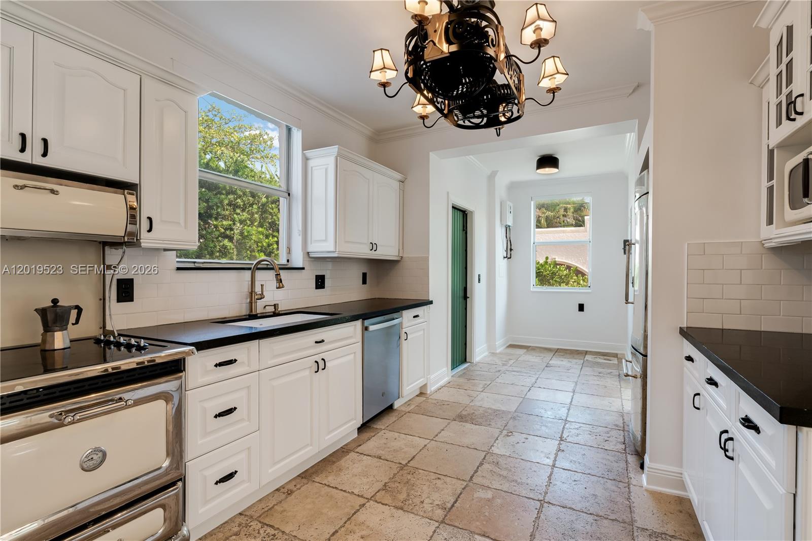 31 NE 46th St Miami, FL 33137