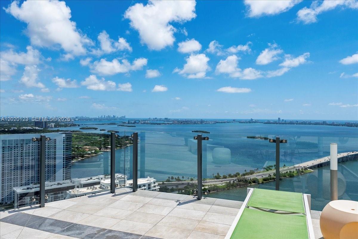 image Paraiso Bayviews47