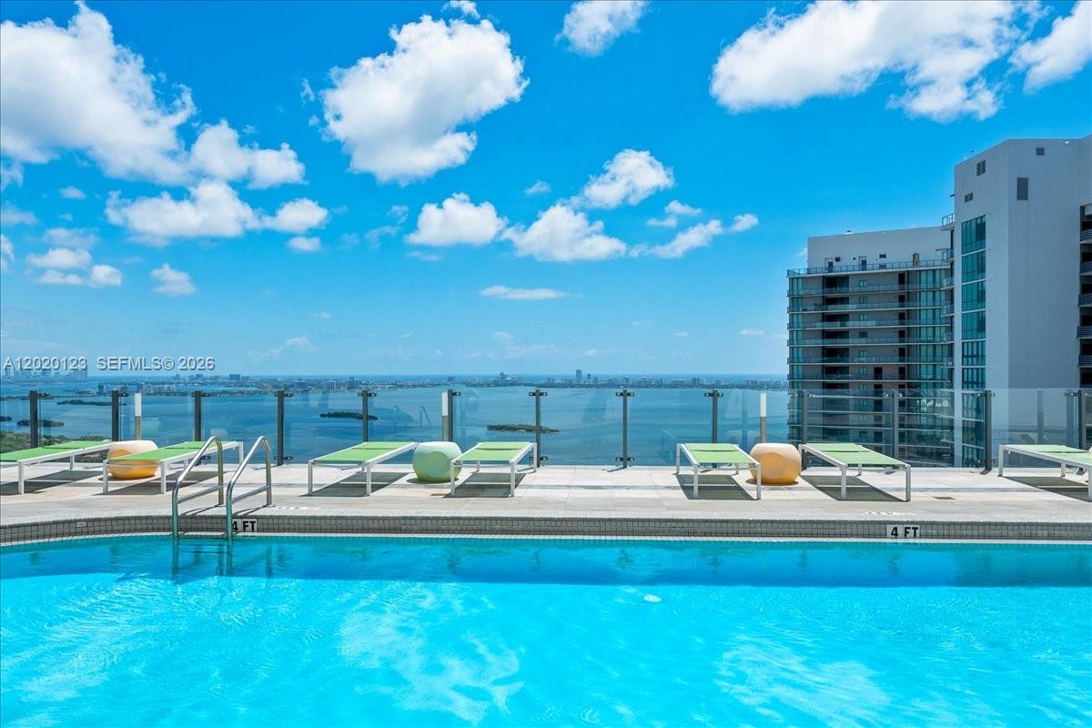 image Paraiso Bayviews87