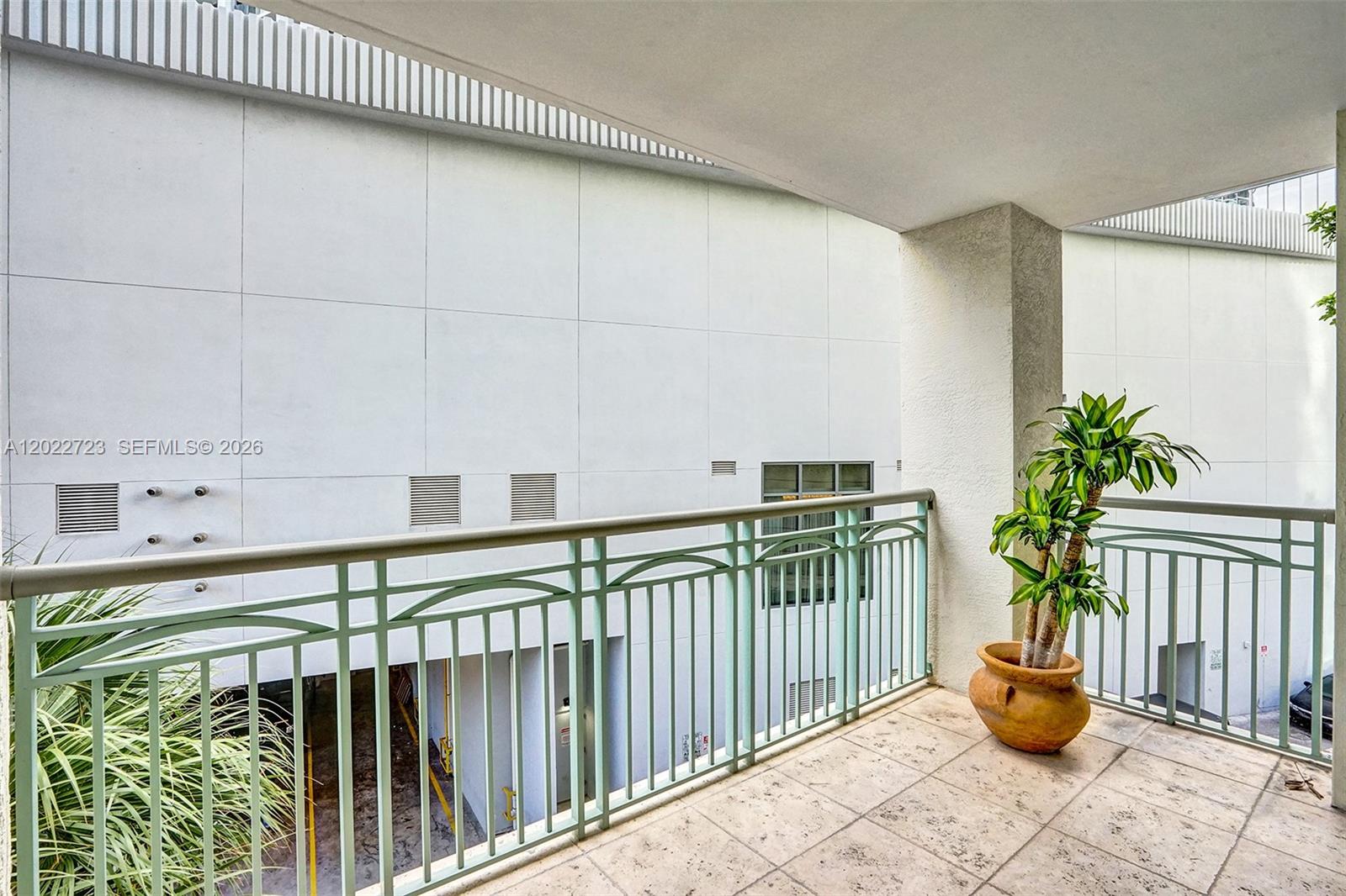 3400 SW 27th Ave #206 Miami, FL 33133