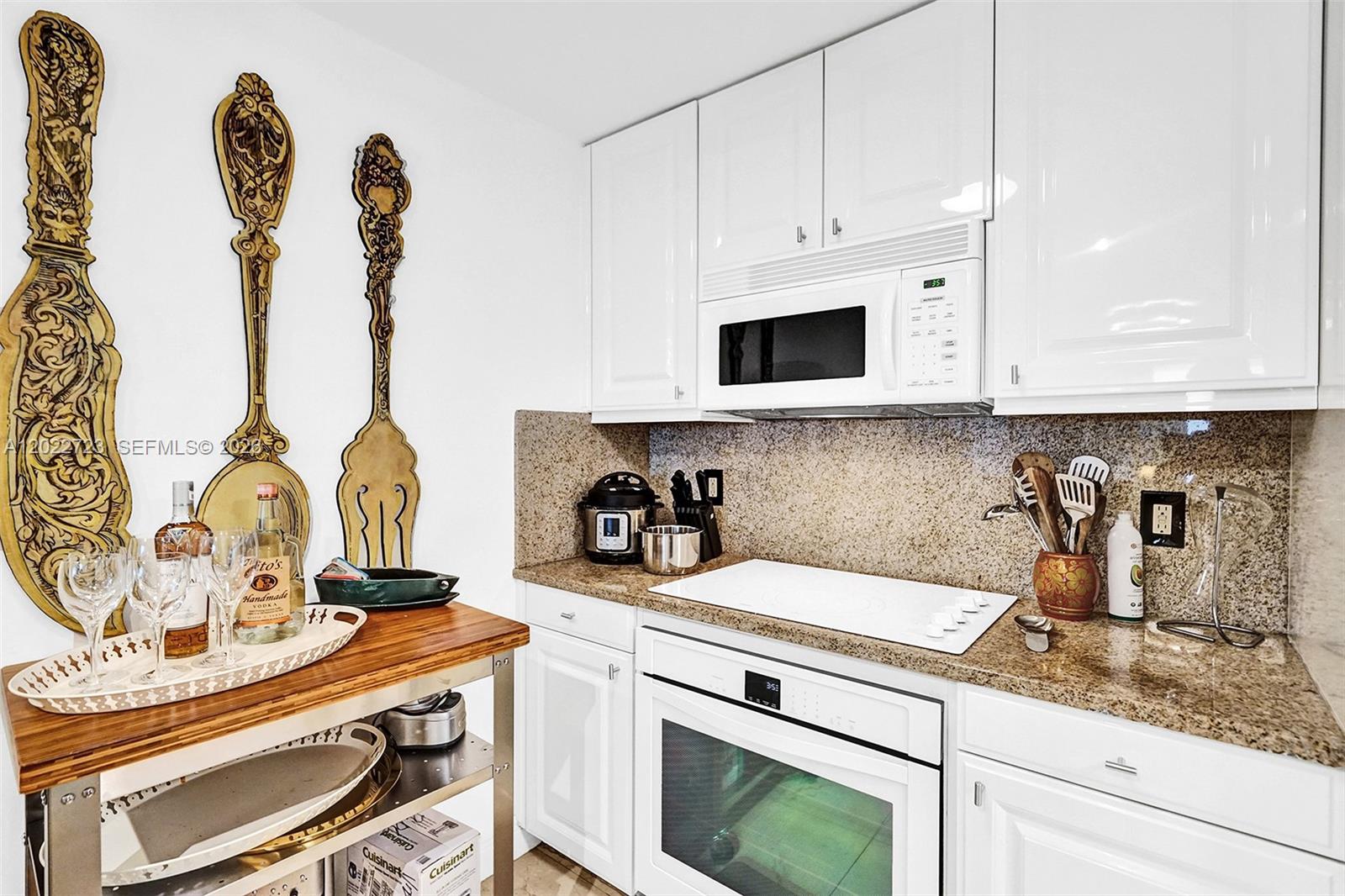 3400 SW 27th Ave #206 Miami, FL 33133