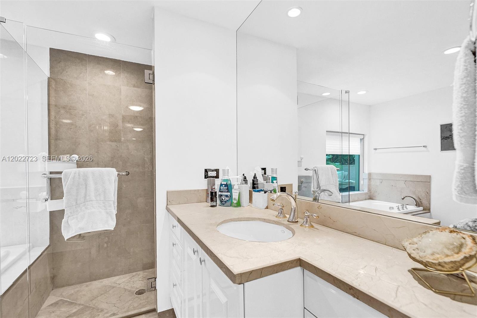 3400 SW 27th Ave #206 Miami, FL 33133