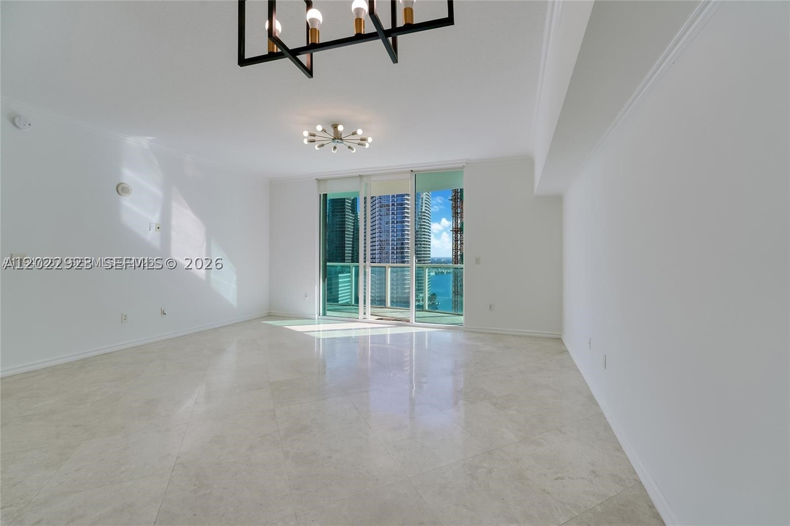 image Brickell on the River North3
