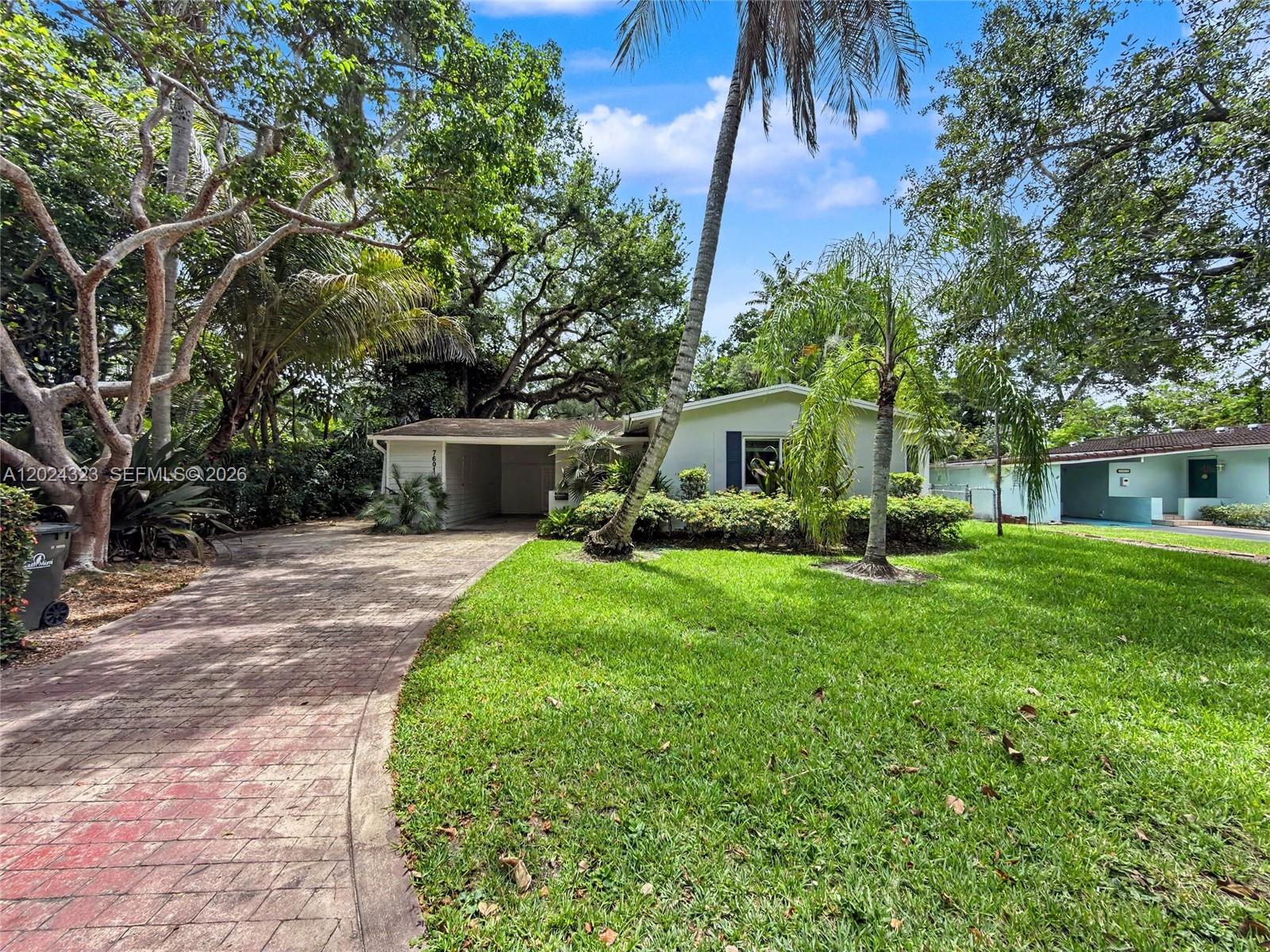 7601 SW 64th Ct South Miami, FL 33143