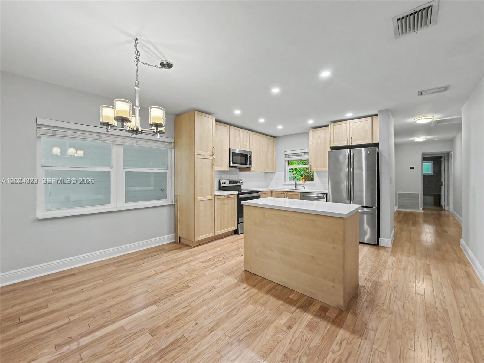 7601 SW 64th Ct South Miami, FL 33143