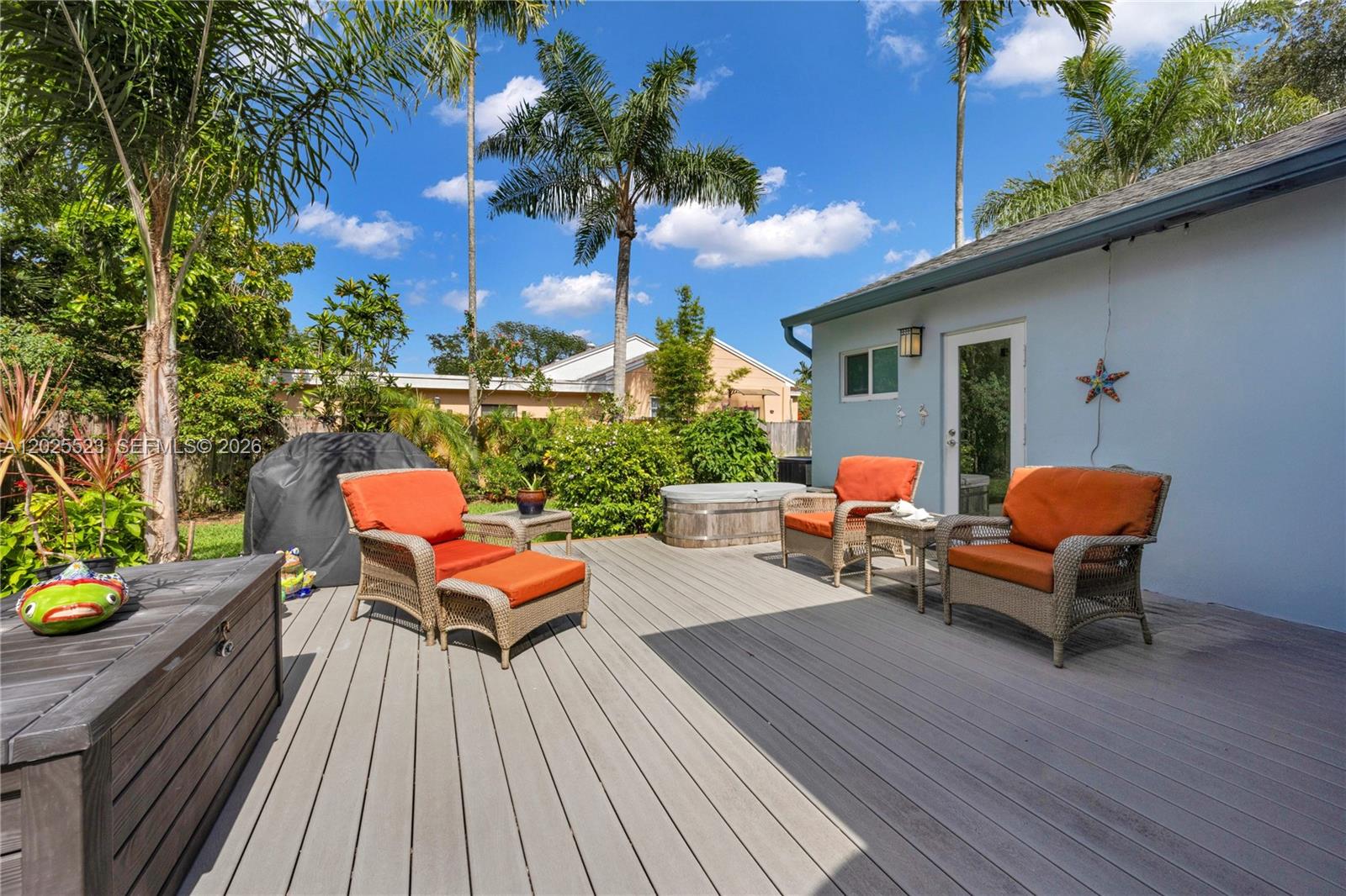 5825 SW 46th Ter Miami, FL 33155
