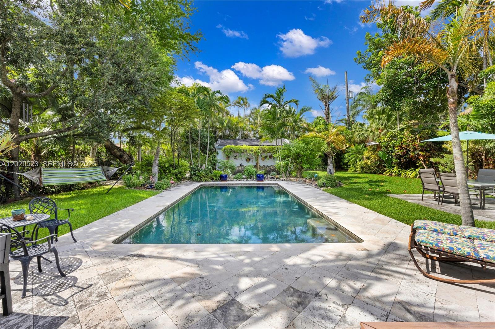 5825 SW 46th Ter Miami, FL 33155