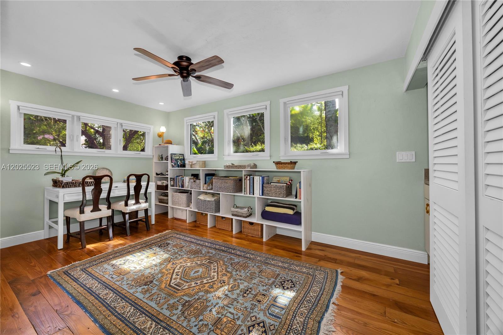 5825 SW 46th Ter Miami, FL 33155
