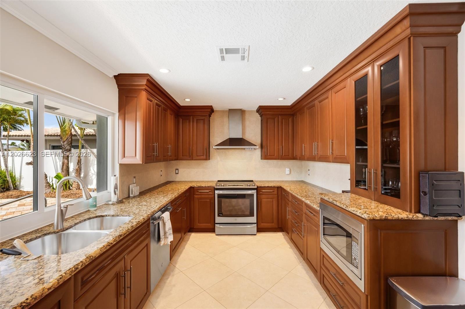 620 SE 11th St Pompano Beach, FL 33060