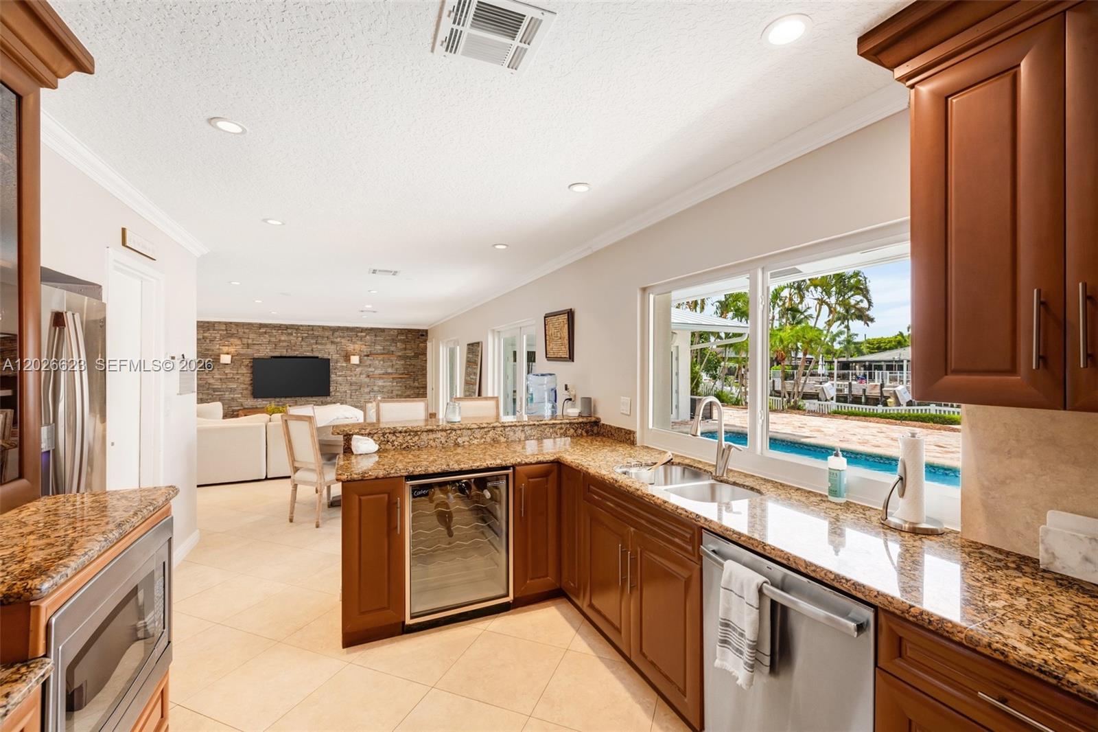 620 SE 11th St Pompano Beach, FL 33060