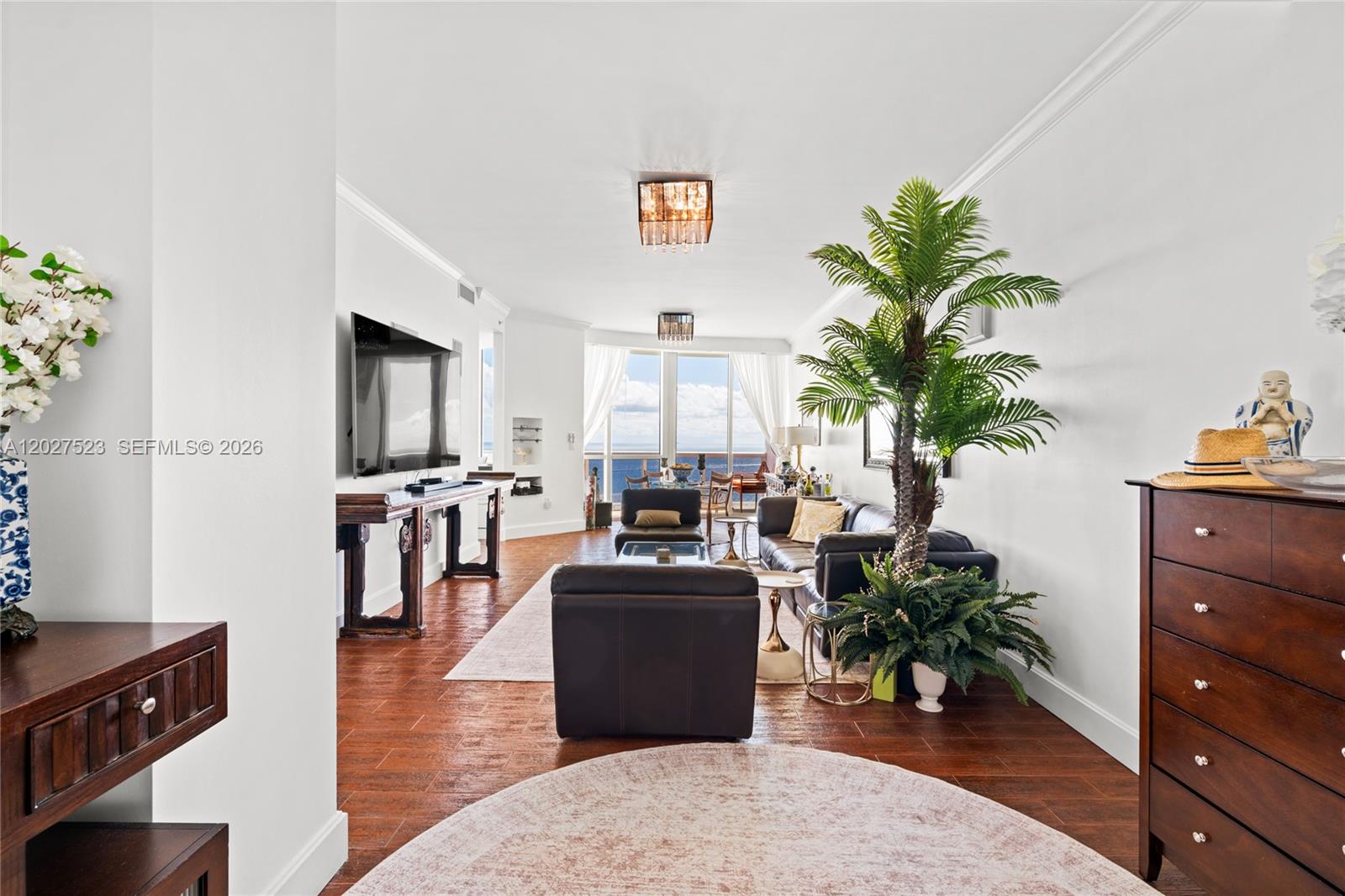 image Trump Royale8