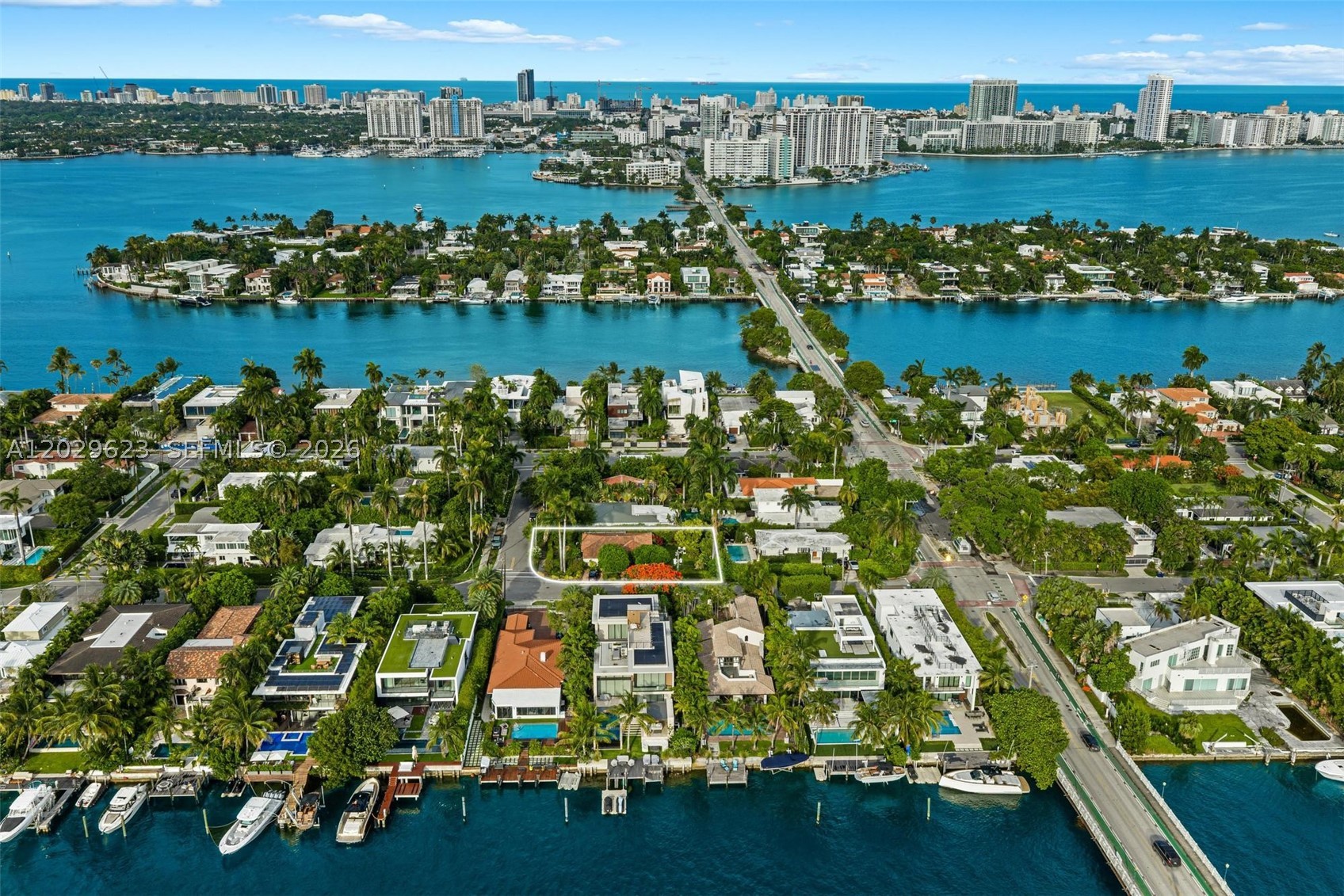 455 W Dilido Dr Miami Beach, FL 33139