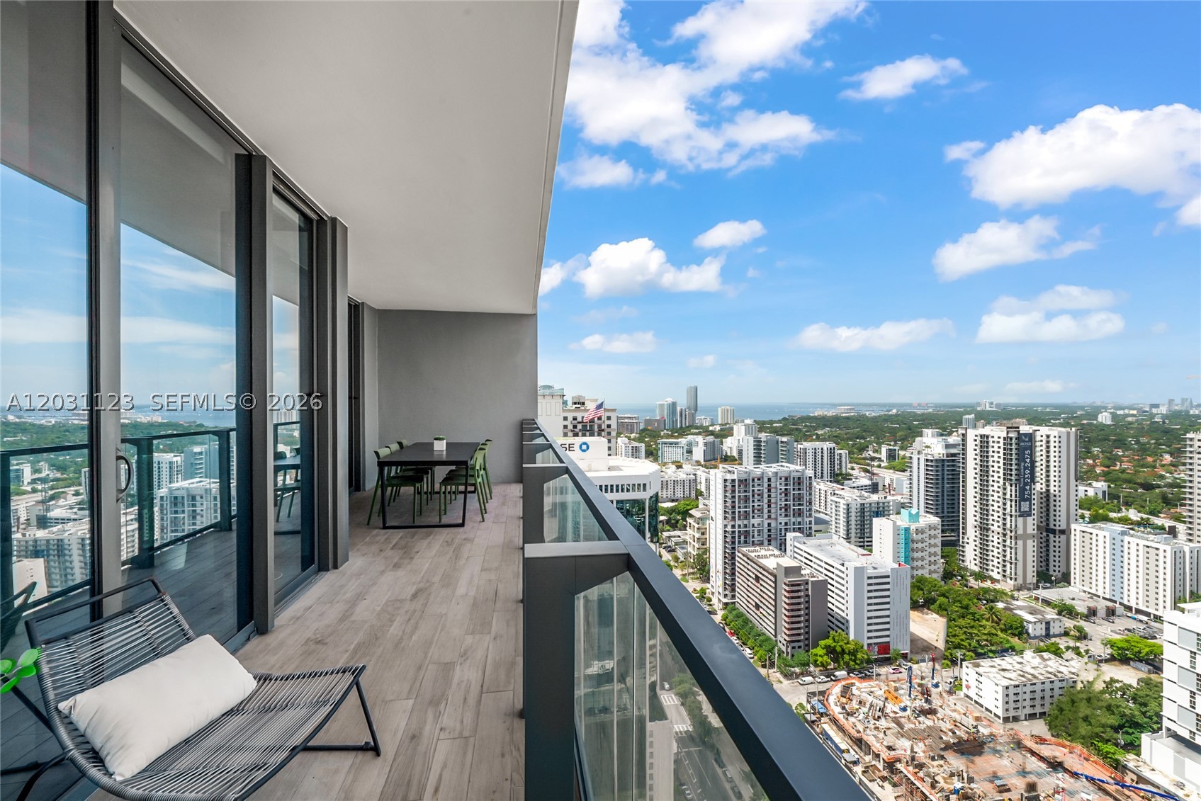 image Rise Brickell City Centre1