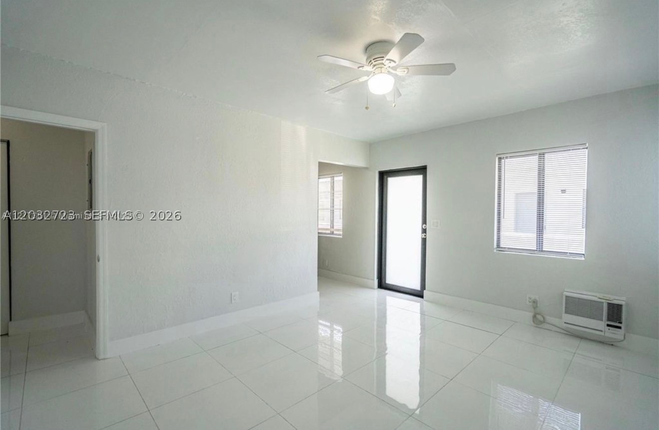 7935 Crespi Blvd #2