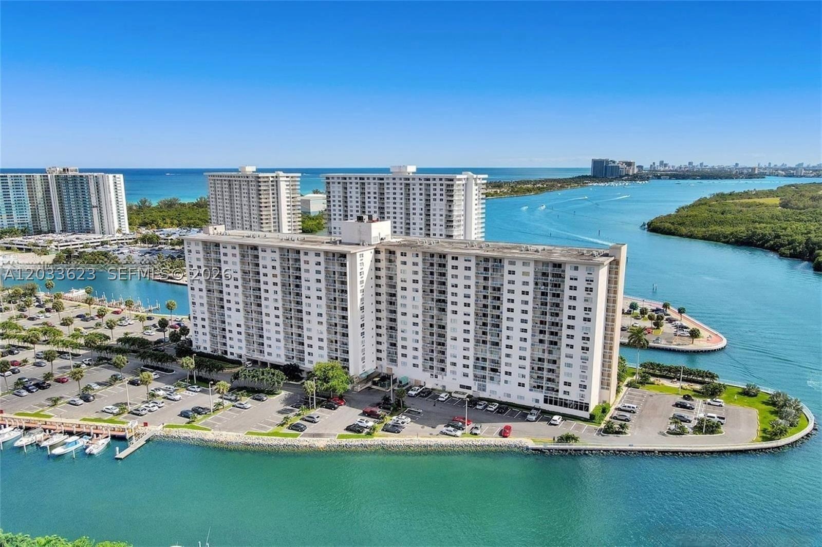 400 Kings Pt Dr #928