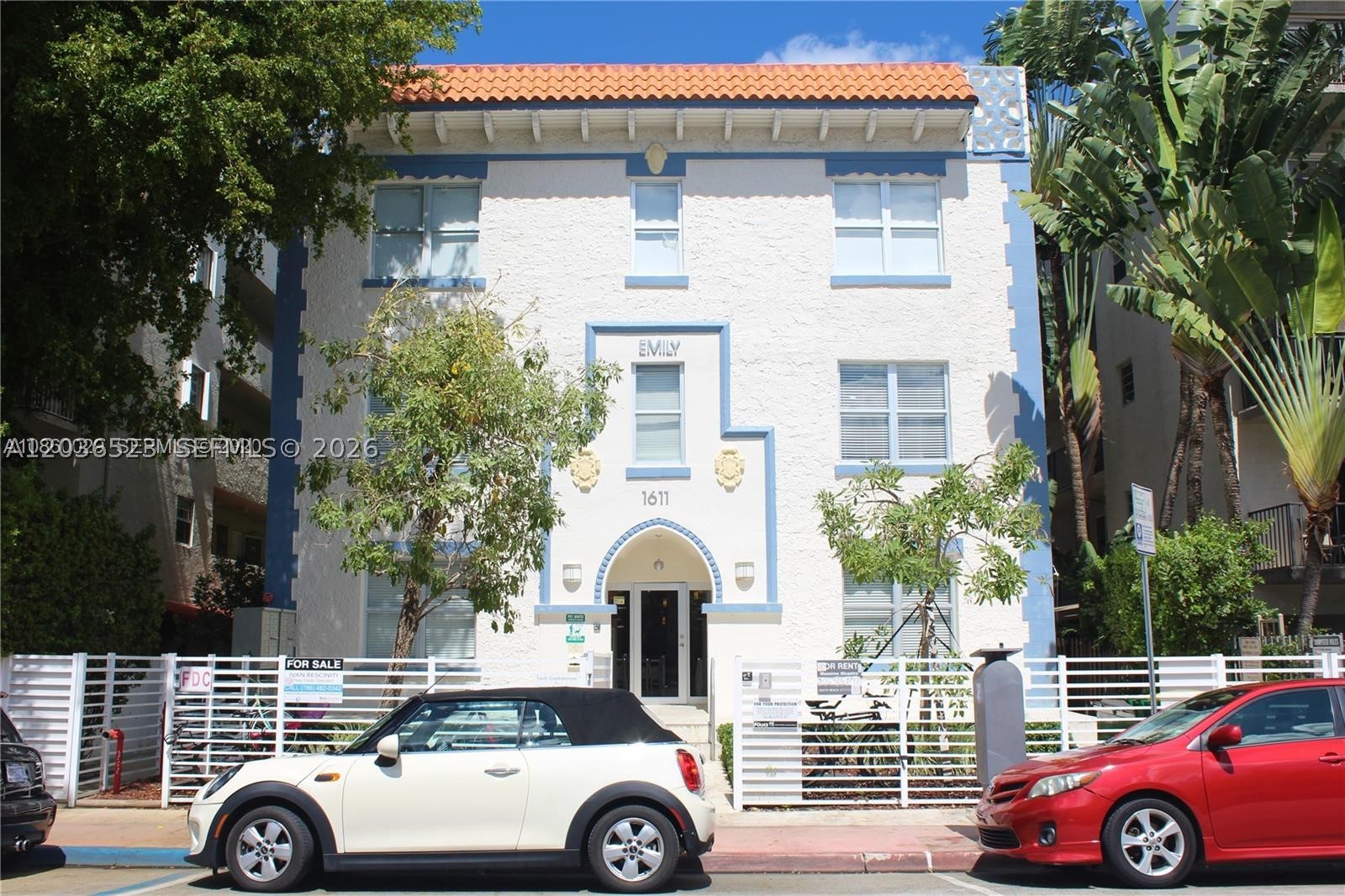1611 Meridian Ave #202