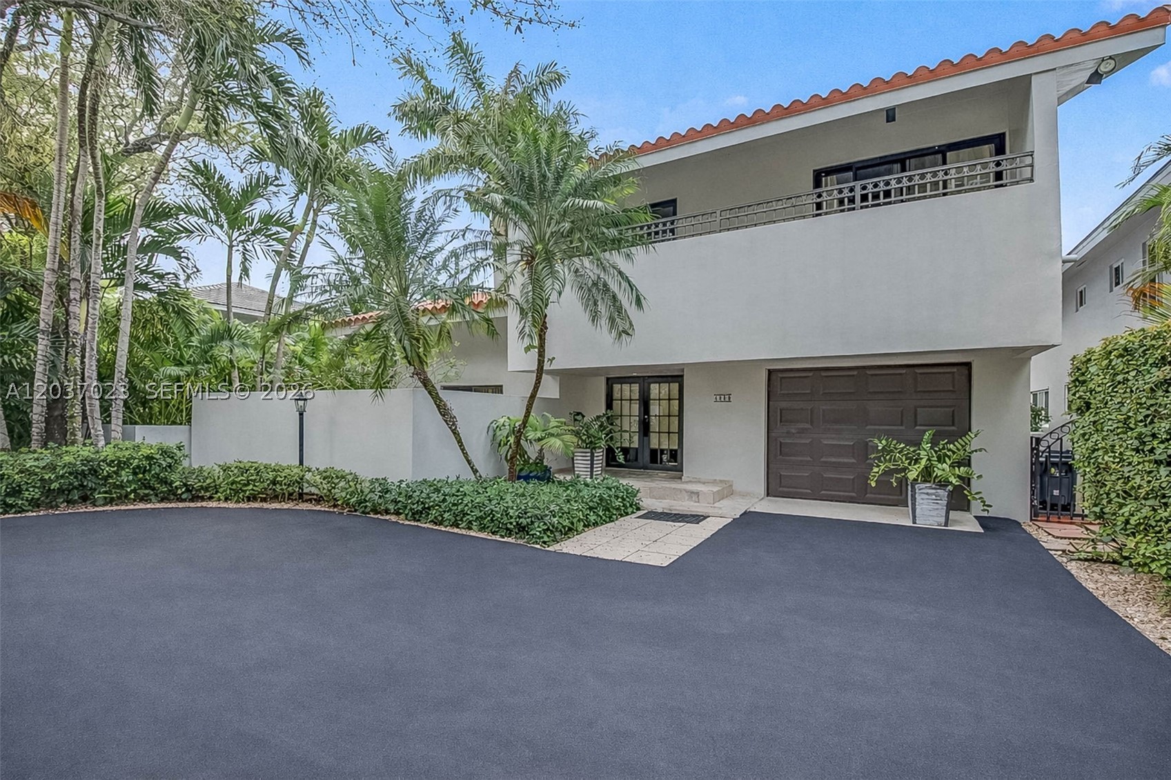 4950 San Amaro Dr Coral Gables, FL 33146