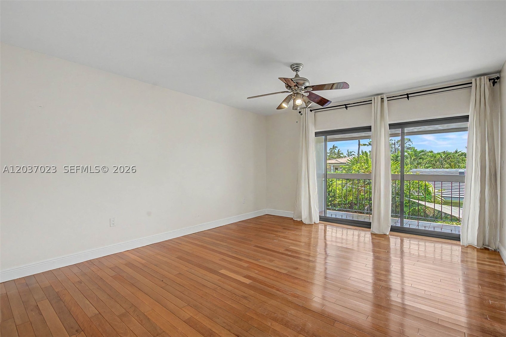 4950 San Amaro Dr Coral Gables, FL 33146