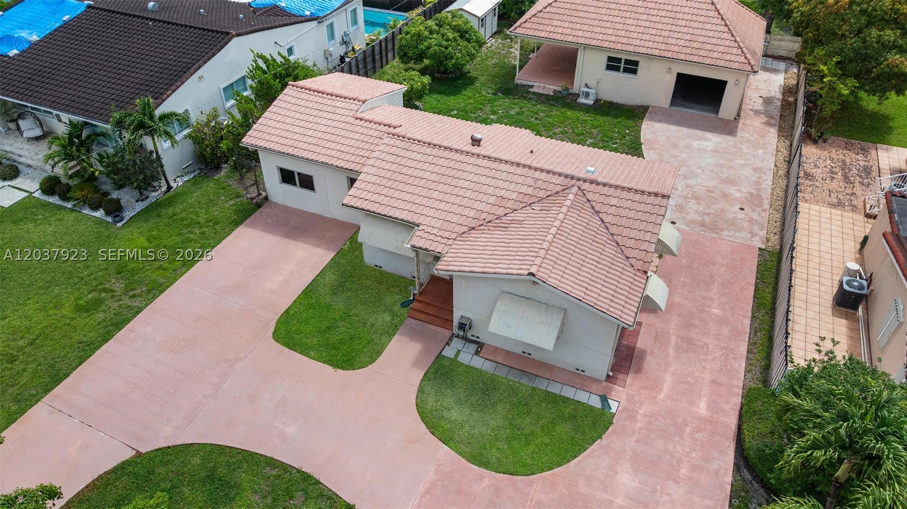 241 Hammond Dr