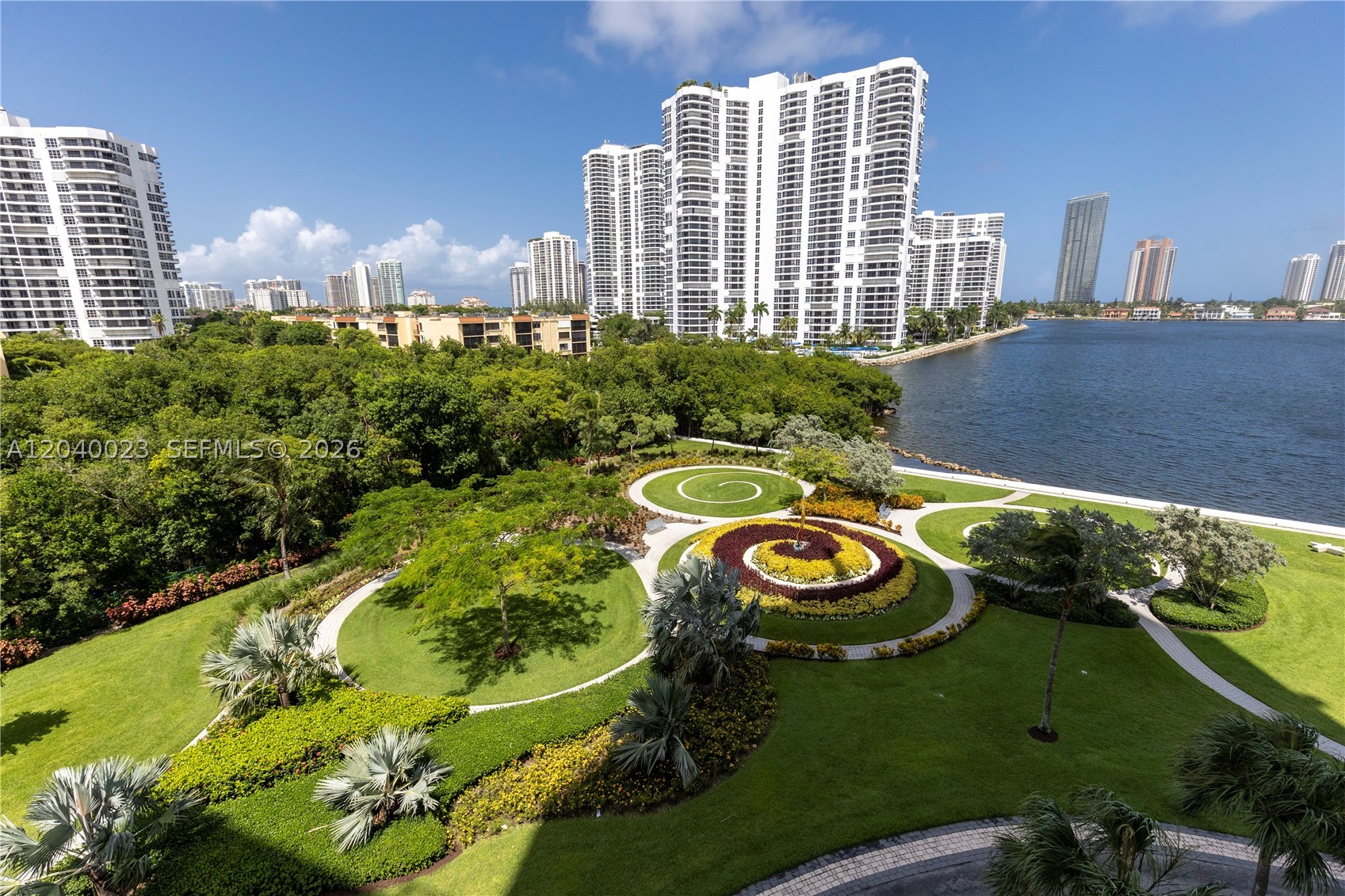 3370 Hidden Bay Dr #602